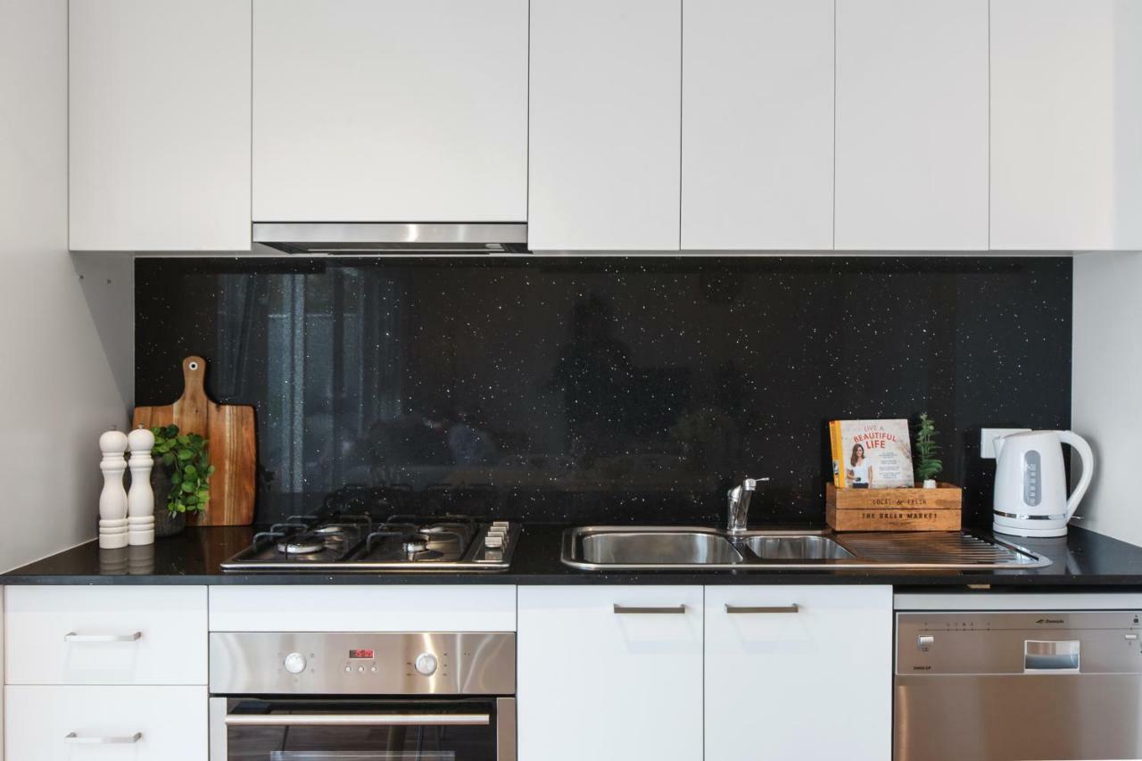 Heart Of Highett Apartment By Ready Set Host 墨尔本 外观 照片